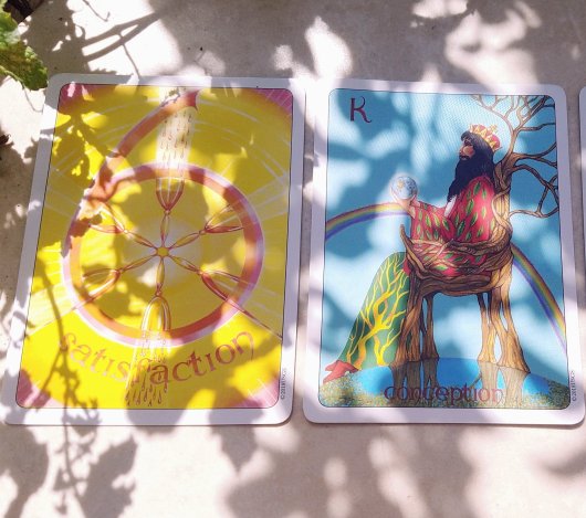 The Gill Tarot Us Games Mass market tarot decks.jpg.jpg